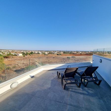 Lucky Strike Apartment Paralimni Dış mekan fotoğraf